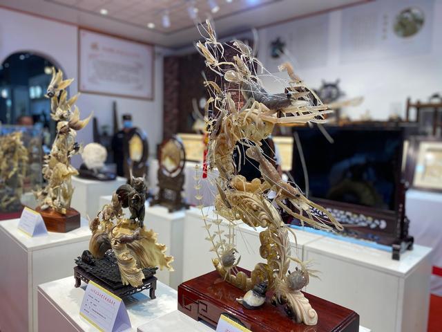 廣西工藝美術(shù)大師北海精品館揭牌 讓“寶貝”走近尋常百姓